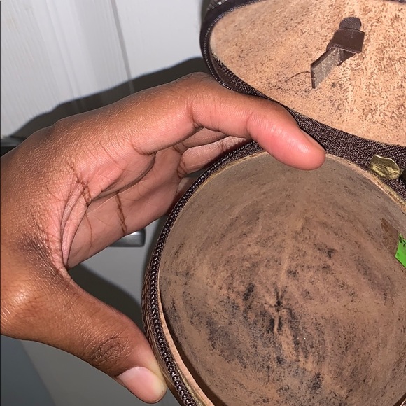 Coconut Crossbody Bag - Picture 4 of 4